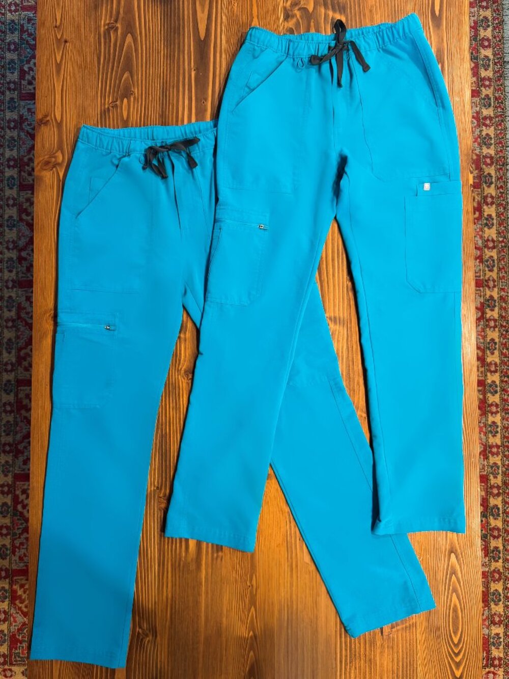 FIGS Men’s XS Cairo Scrub Pants – Teal – 2 Pairs
